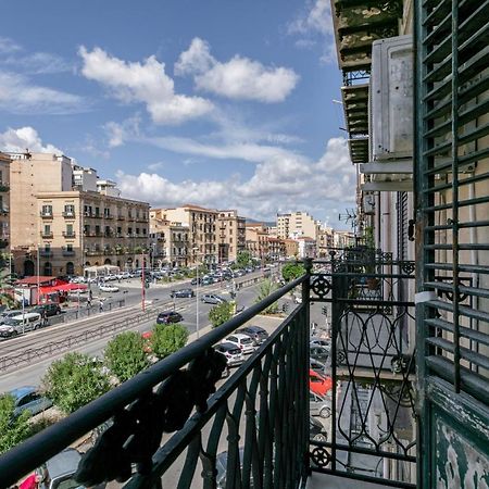 Appartamento Corso dei Mille Station Flat with Balcony Palermo Esterno foto