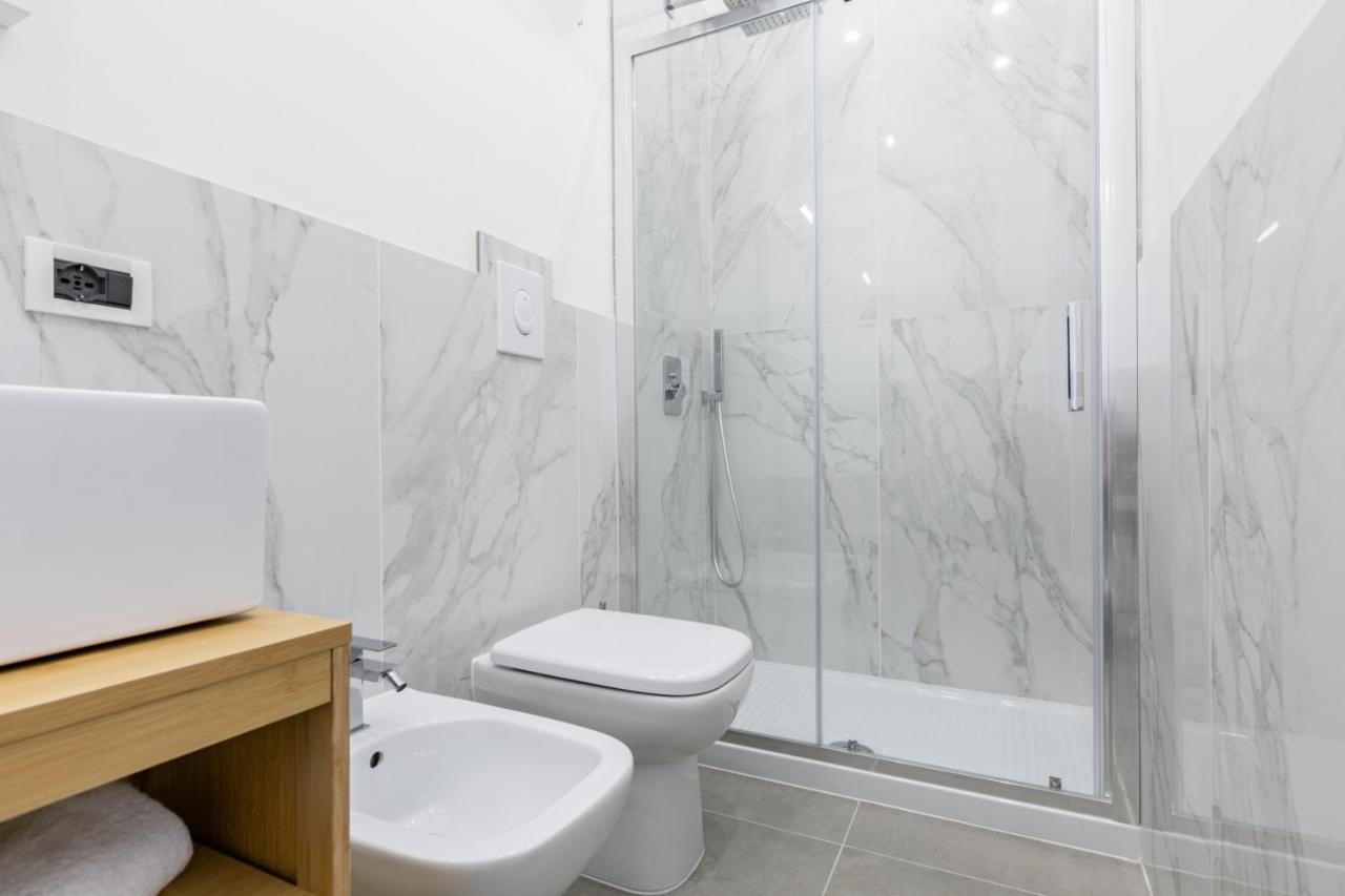 Appartamento Corso dei Mille Station Flat with Balcony Palermo Esterno foto